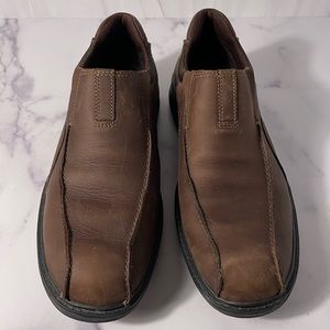 CLARKS Men’s Size 11.5 Brown Slip-on Shoes